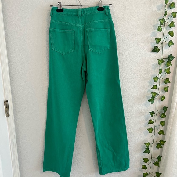 Edikted Jeans - Picture 3 of 3